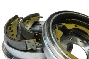 Brake shoes and drums 